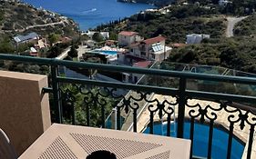 Golden View